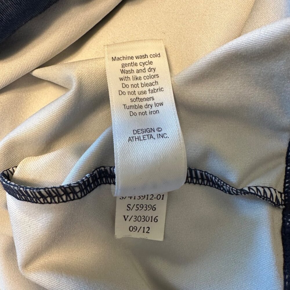 Athleta Womens Racerback Tank Top Blue Paisley  Adjustable Tie Hem Size S - Picture 8 of 9